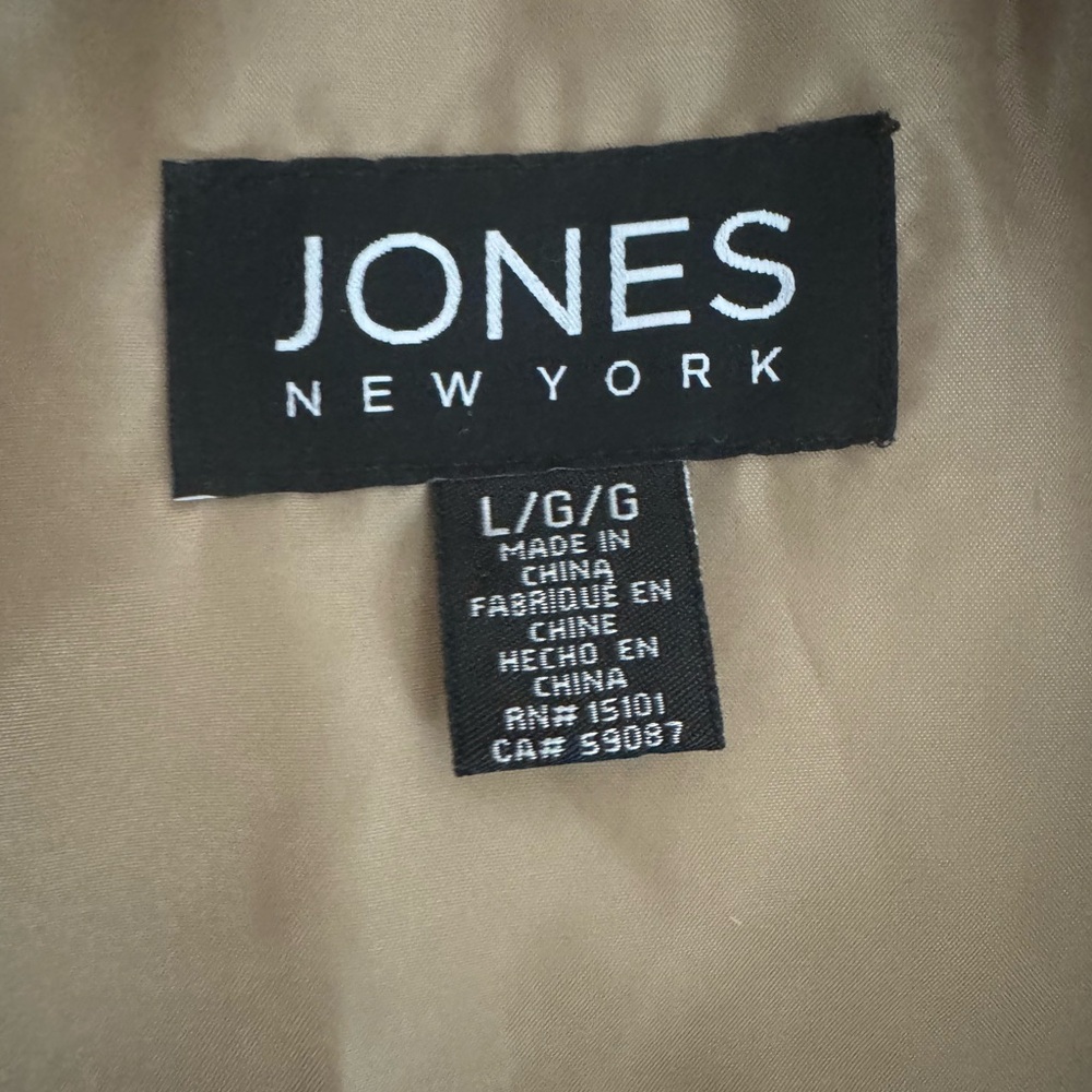 Cozy Tan Sherpa Vest wore once - Picture 2 of 10